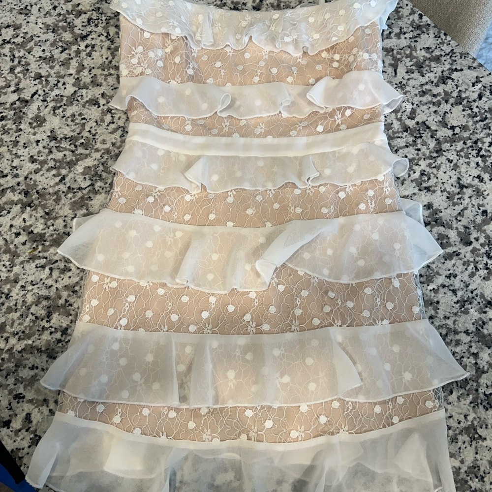 Forever 21 Cream Lace Detail Dress